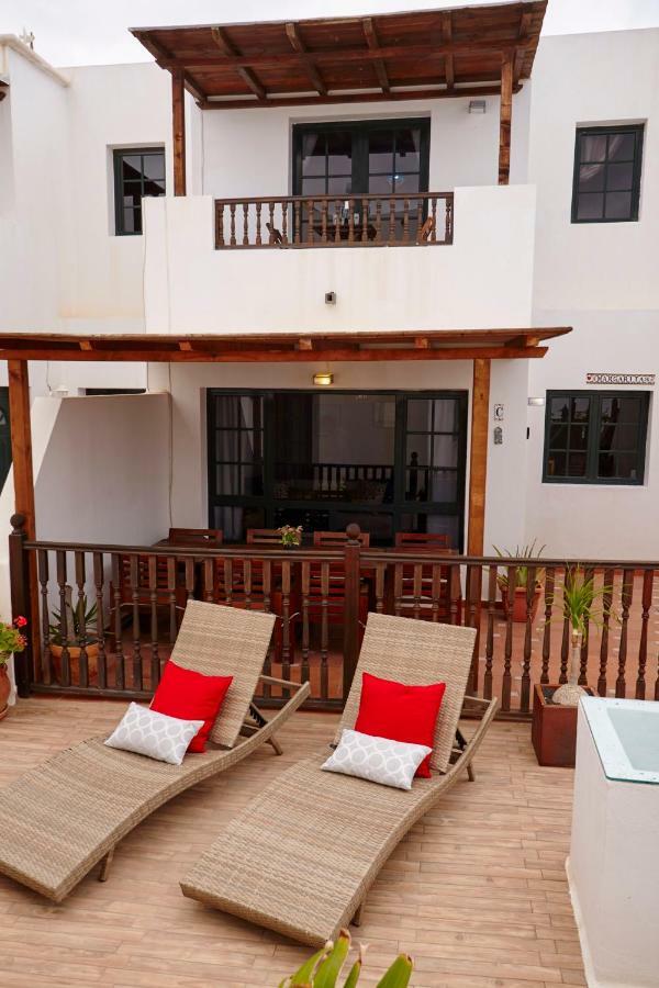 Casa Margarita - Shared Pool - Close To Seafront Promenade Punta Mujeres エクステリア 写真